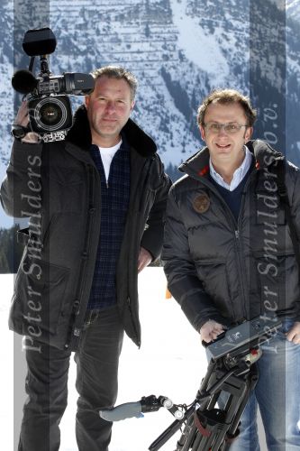 Lech 19 februari 2011
Fotosessie met de koninklijke familie in Lech. Aanwezig waren Koningin Beatrix Prins Willem Alexander Maxima Prinses Amalai Ariane en Alexia aslmede Prins Constantijn met zijn vrouw Prinses Laurentien en kinderen en Prins Friso met zijn vrouw Mabel Wisse Smit en hun kinderen. team Blauw Bloed
Peter Smulders bv