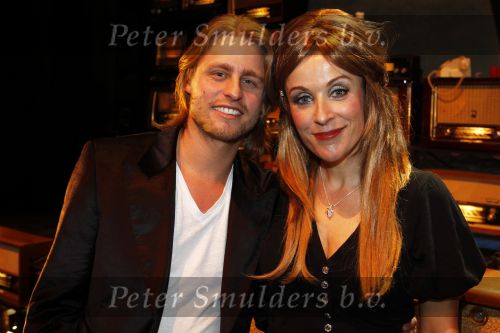 Rotterdam 14 februari 2011
Premiere herinnert U zich deze nog met Martin v Waardenberg Mylenen d Anjou Ruben Lursen Richard Groenendijk Thijs Steenkamp Annick Boer Joel de Tobe Pepijn v d Burgt en Daan v Putten in het oude Luxor.
Peter Smulders bv
