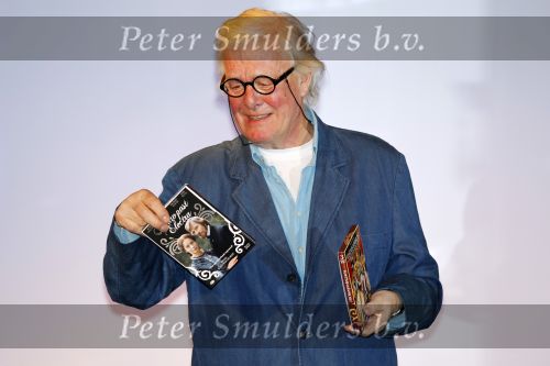 Amsterdam 15 februari 2011
Presentatie dvd van John v d Rest met oa aanwezig Willem Nijholt Sigrid Koetse Adele Bloemendaal Heddy Lester Bruni Heinke ea
Peter Smulders bv