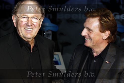 Hilversum 17 februari 2011
Presentatie boek Bert v d Veer bij beeld en geluid. Joop v d Ende neemt het eerste boek in ontvangst. Joop v d Ende en Hennie Huisman
Peter Smulders bv