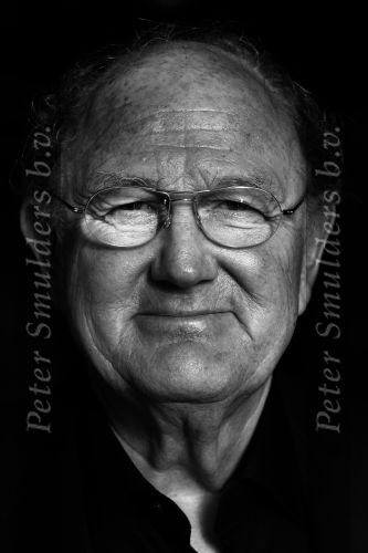 Hilversum 17 februari 2011
Presentatie boek Bert v d Veer bij beeld en geluid. Joop v d Ende neemt het eerste boek in ontvangst. Joop v d Ende en Hennie Huisman
Peter Smulders bv