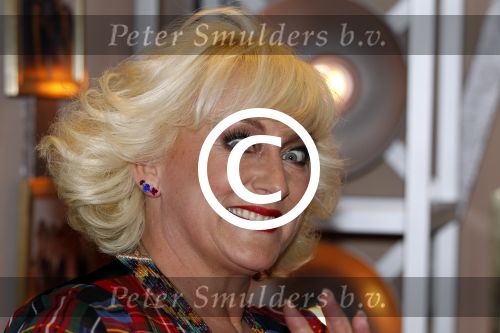 Hilversum 8 maart 2011
Presentatie nieuwe sbs6 programma the sing off met presentatoren Danny de Munk en Tooske Ragas en juryleden Rene Froger Karin Bloemn en Tjeerd Oosterhuis.
Peter Smulders bv