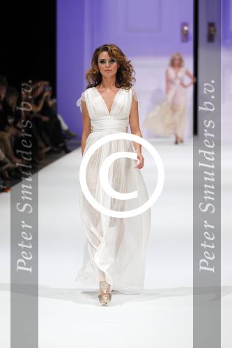 Amsterdam 7 maart 2011
Modeshow Jos v raak in de westergasfabriek met als modellen oa Georgina Verbaan Irene v d Laar Froukje de Both Quinty Trustfull Marvy Rieder en Kim Feenstra.Kim met man
Peter Smulders bv