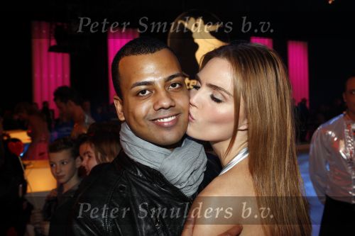 Hilversum 11 februari 2011
Sterrendansen op hetbijs in studio 22. Kim Feenstra met man Michael Mendoza
Peter Smulders bv