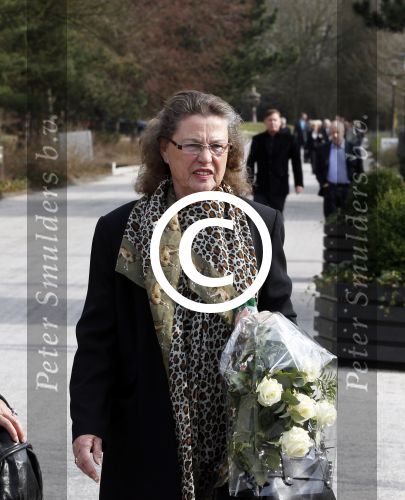 Amsterdam 12 maart 2011
Crematie van Ria Alberti op westgaarde. Lenie Bambergen
Peter Smulders bv