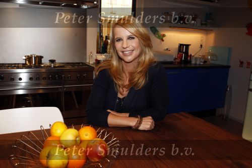 Hilversum 15 februari 2011
Presentatie serie iedereen is gek op Jack met Linda de Mol Jeroen v Koningsbrugge Beppie Melissen Kees Hulst en Tjebbo Gerritsma.
Peter Smulders bv