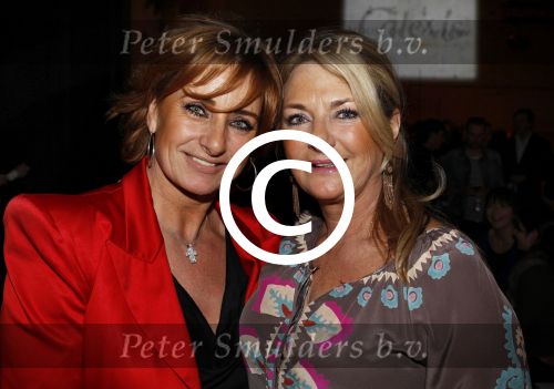 Amsterdam 7 maart 2011
Modeshow Jos v raak in de westergasfabriek 
Lucienne Roelvink met zus
Peter Smulders bv