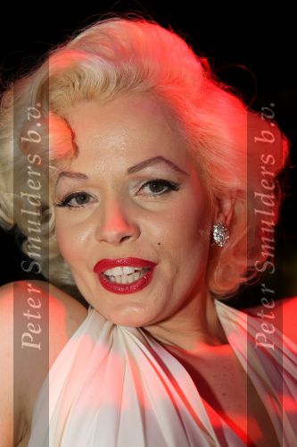 Rotterdam, 25 Februari 2011
Locatie: Club Vie Maasboulevard 300 
2e Editie. La Nuit de la Mode,Sapph Lingerie & Beachwear 2011
Marilyn Monroe
Foto Peter Smulders BV
