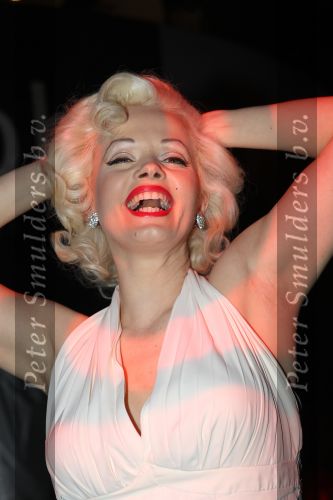 Rotterdam, 25 Februari 2011
Locatie: Club Vie Maasboulevard 300 
2e Editie. La Nuit de la Mode,Sapph Lingerie & Beachwear 2011
Marilyn Monroe
Foto Peter Smulders BV