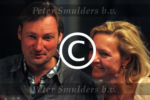 Loosdrecht 13 maart 2011
Mariska v Kolck met haar nieuwe vriend Edgar Peer bij restaurant Amice in Loosdrecht.
Peter Smulders bv