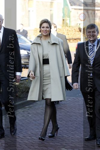 Laren 9 februari 2011
Prinses Maxima bezoekt het Goed Geld Gala in de singer in Laren. Boudewijn Poelman spreekt namens de postcodeloterij.
Peter Smulders bv