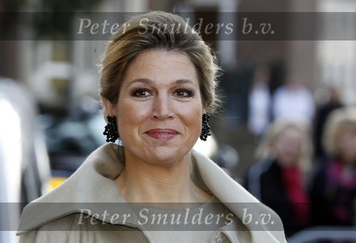 Laren 9 februari 2011
Prinses Maxima bezoekt het Goed Geld Gala in de singer in Laren. Boudewijn Poelman spreekt namens de postcodeloterij.
Peter Smulders bv