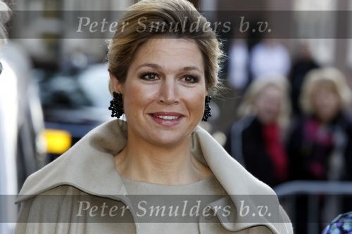 Laren 9 februari 2011
Prinses Maxima bezoekt het Goed Geld Gala in de singer in Laren. Boudewijn Poelman spreekt namens de postcodeloterij.
Peter Smulders bv