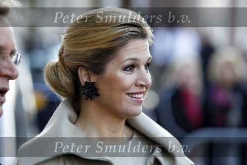 Laren 9 februari 2011
Prinses Maxima bezoekt het Goed Geld Gala in de singer in Laren. Boudewijn Poelman spreekt namens de postcodeloterij.
Peter Smulders bv