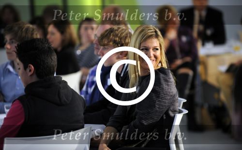 Utrecht 16 maart 2011
Prinses Maxima bij symposium in Jaarbeurs dat Chris Zegers presenteert.
Peter Smulders bv