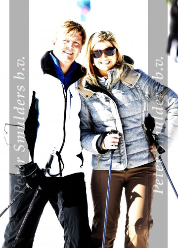 Lech 19 februari 2011
Fotosessie met de koninklijke familie in Lech. Aanwezig waren Koningin Beatrix Prins Willem Alexander Maxima Prinses Amalai Ariane en Alexia aslmede Prins Constantijn met zijn vrouw Prinses Laurentien en kinderen en Prins Friso met zijn vrouw Mabel Wisse Smit en hun kinderen.
Peter Smulders bv