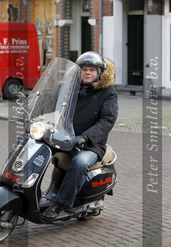 Amsterdam 15 februari 2011
Menno Kohler op zijn vespa scooter.
Peter Smulders bv