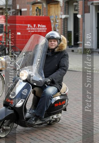 Amsterdam 15 februari 2011
Menno Kohler op zijn vespa scooter.
Peter Smulders bv
