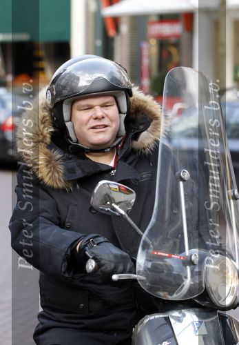 Amsterdam 15 februari 2011
Menno Kohler op zijn vespa scooter.
Peter Smulders bv