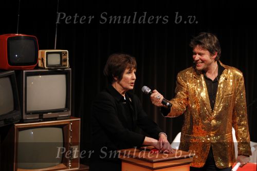 Hilversum 17 februari 2011
Presentatie boek Bert v d Veer bij beeld en geluid. Joop v d Ende neemt het eerste boek in ontvangst. Mies Bouwman met Erik v d Hoff
Peter Smulders bv