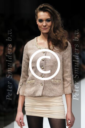 Amsterdam 7 maart 2011
Modeshow Jos v raak in de westergasfabriek met als modellen oa Georgina Verbaan Irene v d Laar Froukje de Both Quinty Trustfull Marvy Rieder en Kim Feenstra.
Peter Smulders bv