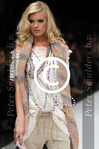Amsterdam 7 maart 2011
Modeshow Jos v raak in de westergasfabriek met als modellen oa Georgina Verbaan Irene v d Laar Froukje de Both Quinty Trustfull Marvy Rieder en Kim Feenstra.
Peter Smulders bv