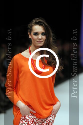 Amsterdam 7 maart 2011
Modeshow Jos v raak in de westergasfabriek met als modellen oa Georgina Verbaan Irene v d Laar Froukje de Both Quinty Trustfull Marvy Rieder en Kim Feenstra.
Peter Smulders bv