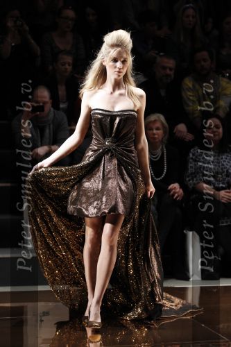 Amsterdam 28 januari 2011
Modeshow Addy van den Krommenacker bij AIFW.
Peter Smulders bv