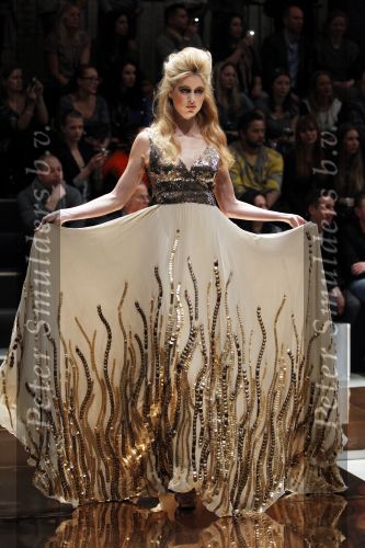 Amsterdam 28 januari 2011
Modeshow Addy van den Krommenacker bij AIFW.
Peter Smulders bv