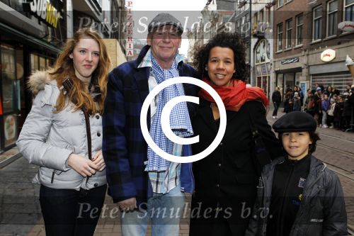 Amsterdam 5 februari 2011
Premiere mijn opa de bankrover in Tuschinski. Peter Faber met vrouw en kinderen
Peter Smulders bv