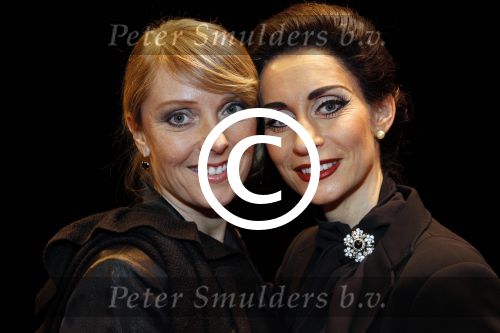 Breda 28 februari 2011
Premiere Masterclass in het chasse theater met in de hoofdrol Pia Douwes. Pia met Joke de Kruiff en Marleen v d Loo
Peter Smulders bv