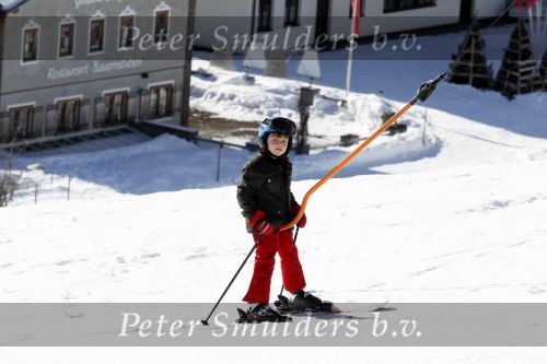 Lech 19 februari 2011
Fotosessie met de koninklijke familie in Lech. Aanwezig waren Koningin Beatrix Prins Willem Alexander Maxima Prinses Amalai Ariane en Alexia aslmede Prins Constantijn met zijn vrouw Prinses Laurentien en kinderen en Prins Friso met zijn vrouw Mabel Wisse Smit en hun kinderen.
Peter Smulders bv
