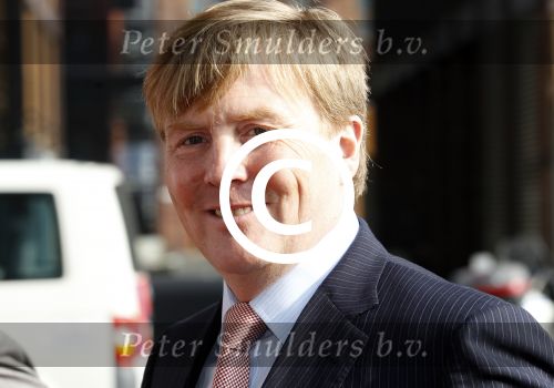 Amsterdam 16 maart 2011
Prins Willem Alexander bezoekt symposium dat Jort Kelder voorzit.
Peter Smulders bv