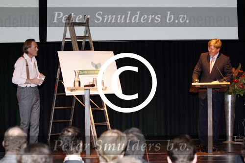 Amsterdam 16 maart 2011
Prins Willem Alexander bezoekt symposium dat Jort Kelder voorzit.
Peter Smulders bv