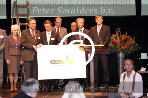 Amsterdam 16 maart 2011
Prins Willem Alexander bezoekt symposium dat Jort Kelder voorzit.
Peter Smulders bv