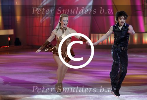 Hilversum 4 maart 2011
Sterren dansen op het ijs van SBDS 6 in studio 22 .Deelnemers zijn Monique Smit Jenny Smit Vivian Reys Babette v Veen Ralf Mackenbach Michael Boogerd en Sieneke Gerard Joling en Nance Coolen presenteren het.
Peter Smulders bv