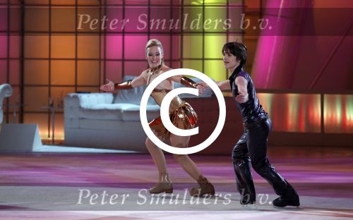 Hilversum 4 maart 2011
Sterren dansen op het ijs van SBDS 6 in studio 22 .Deelnemers zijn Monique Smit Jenny Smit Vivian Reys Babette v Veen Ralf Mackenbach Michael Boogerd en Sieneke Gerard Joling en Nance Coolen presenteren het.
Peter Smulders bv