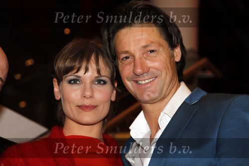Amsterdam 9 februari 2011
Premiere Blind Vertrouwen met Loek Peters Angela Schijf en Rick Engelkes in het nieuwe de la Mar.
Peter Smulders bv
