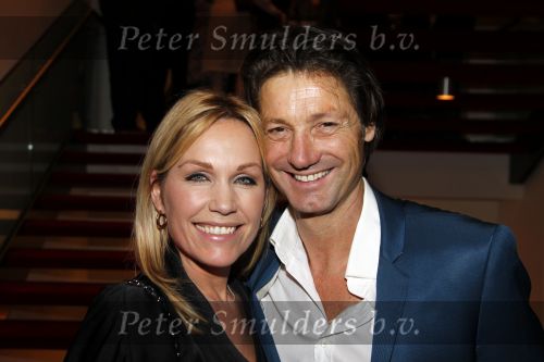 Amsterdam 9 februari 2011
Premiere Blind Vertrouwen met Loek Peters Angela Schijf en Rick Engelkes in het nieuwe de la Mar. Rick met Tanja Jess
Peter Smulders bv