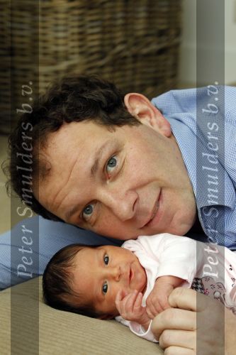 Amsterdam 27 februari 2011
Robert Leroy met zijn zoons Joshua en Senny en zijn baby dochter Jolie.
Peter Smulders  bv