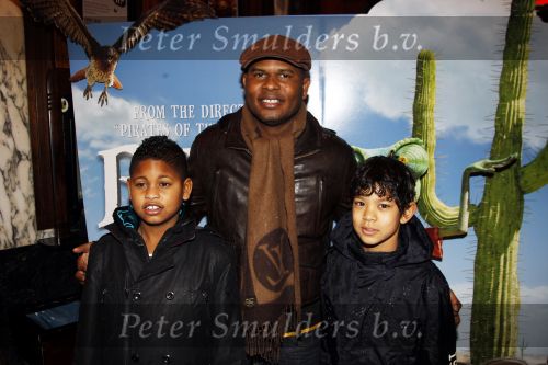 Amsterdam 27 februari 2011
Premiere Rango in tuschinski. Roue Verveer met kinderen
Peter Smulders bv
