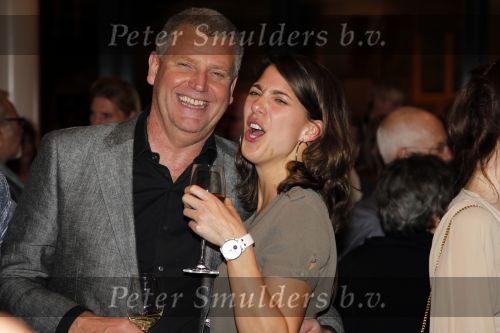 Amsterdam 9 februari 2011
Premiere Blind Vertrouwen met Loek Peters Angela Schijf en Rick Engelkes in het nieuwe de la Mar. Sybrand Niessen met vriendin Viktor Reinier
Peter Smulders bv