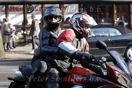 Amsterdam 9 februari 2011
Tatjana met dat voor programma op motor.
Peter Smulders bv