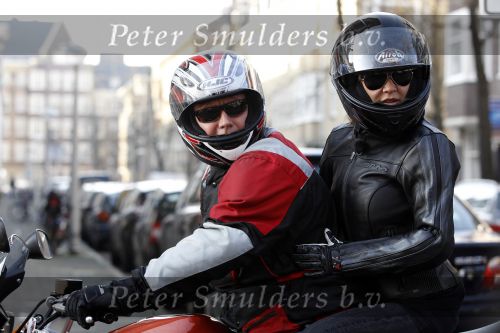 Amsterdam 9 februari 2011
Tatjana met dat voor programma op motor.
Peter Smulders bv