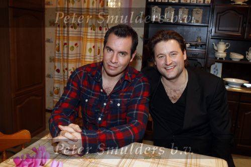 Hilversum 15 februari 2011
Presentatie serie iedereen is gek op Jack met Linda de Mol Jeroen v Koningsbrugge Beppie Melissen Kees Hulst en Tjebbo Gerritsma.
Peter Smulders bv