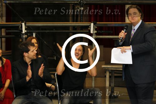 Amsterdam 9 maart 2011
Perspresentatie Zorro met in de hoofdrollen Tommie Christiaan Lone v Roosendaal Thom Hoffman Michhelle Splietelhof Rene v Kooten en David Davidse.
Peter Smulders bv