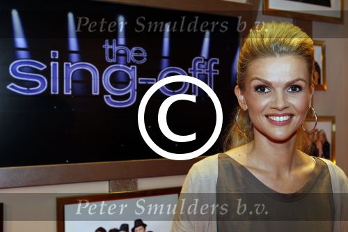 Hilversum 8 maart 2011
Presentatie nieuwe sbs6 programma the sing off met presentatoren Danny de Munk en Tooske Ragas en juryleden Rene Froger Karin Bloemn en Tjeerd Oosterhuis.
Peter Smulders bv