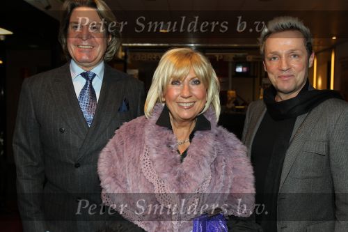Den Bosch, 21 Februari 2011
Premiere Simple The Best van Ruth Jacott
Willeke Alberti met 2 vrienden
Foto Peter Smulders BV