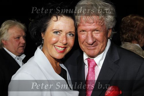 Baarn 27 februari 2011
Ria Valk viert haar 70e verjaardag en 55 jarig artiest zijn in de tv studio in Baarn. Willibrord Frequin met vriendin
Peter Smulders bv