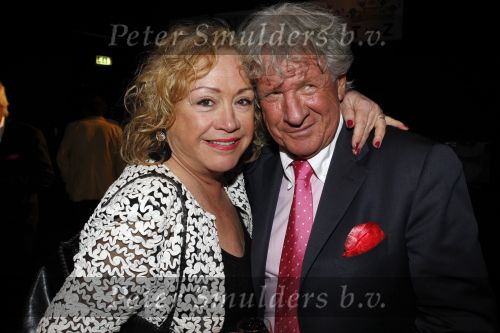Baarn 27 februari 2011
Ria Valk viert haar 70e verjaardag en 55 jarig artiest zijn in de tv studio in Baarn. Willibrord Frequin met Viola Holt
Peter Smulders bv